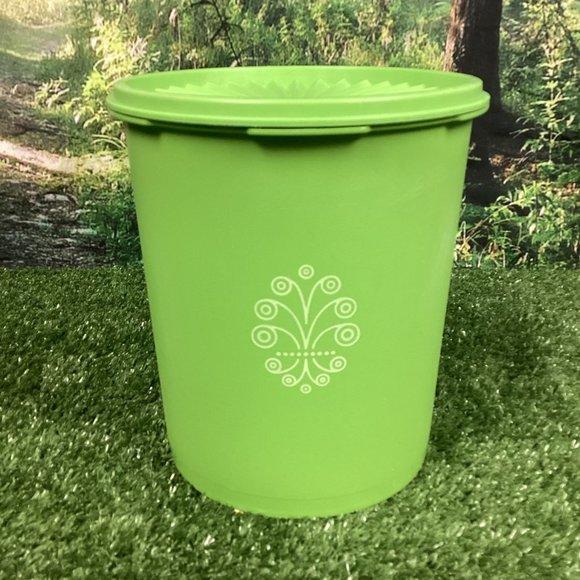 Vintage Tupperware 3 Piece Canister Set Green - Picture 9 of 16